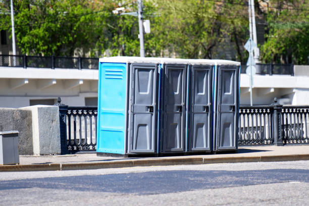 Porta potty delivery and setup in Prairieville, LA